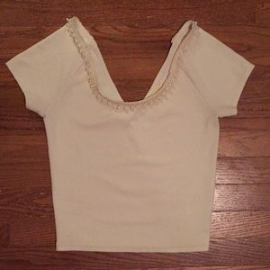 Urban outfitters Pearl Crop